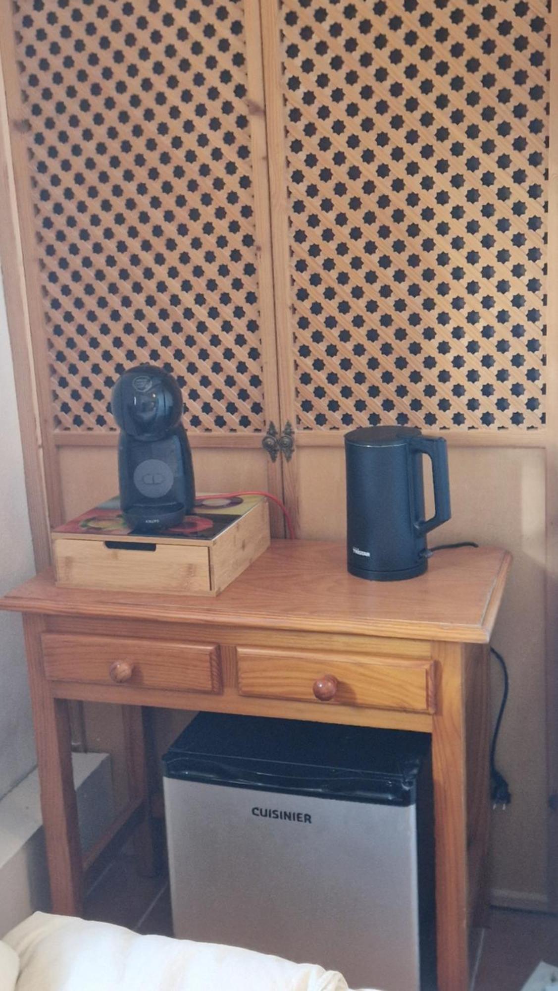 Casa De La Familia - * Baza