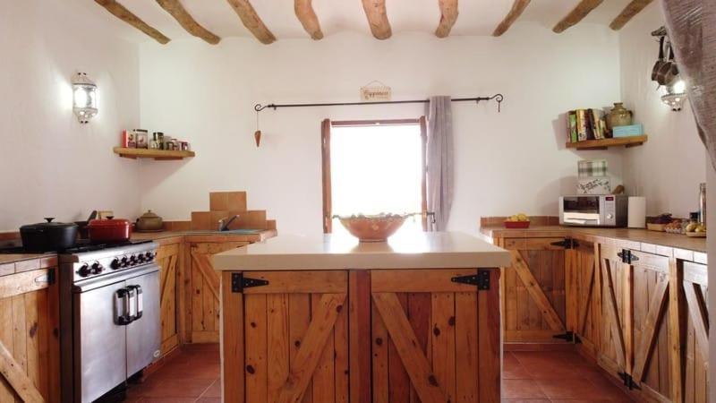 Casa De La Familia - Bed and breakfast Baza